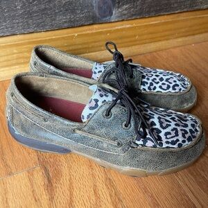 Twisted X Brown Leopard Print Boat Shoe, 5.5 M
